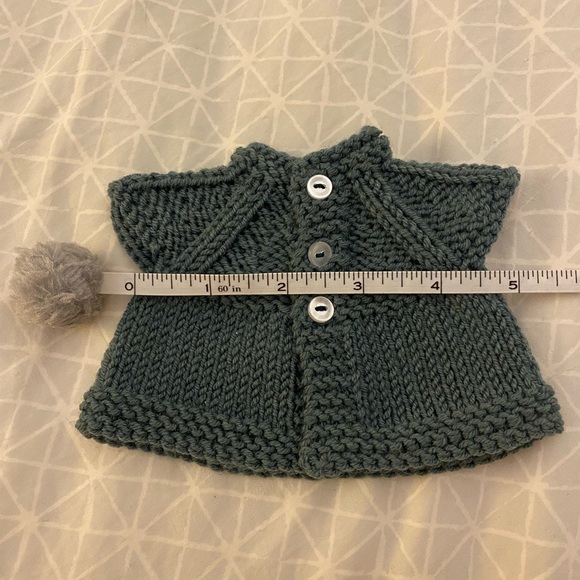 Handknit baby sweater - Picture 3 of 3